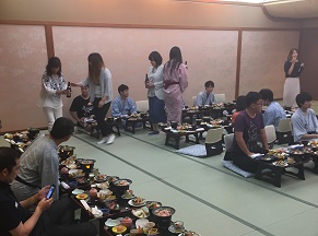 食事